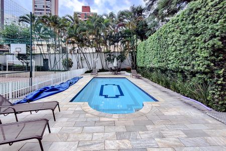 Apartamento para alugar com 115m², 3 quartos e 2 vagasÁrea comum - Piscina