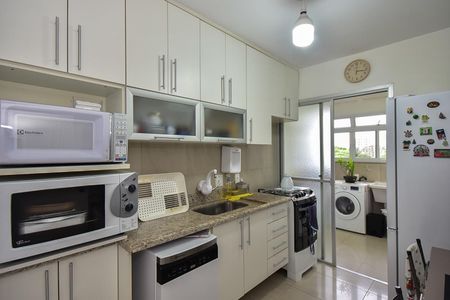 Apartamento à venda com 96m², 4 quartos e 1 vagaCozinha