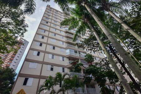 Apartamento à venda com 96m², 4 quartos e 1 vaga Apartamento à venda com 96m², 4 quartos e 1 vagaFachada
