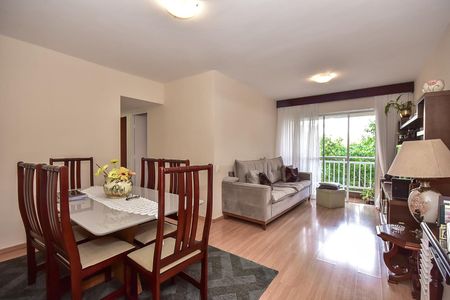 Apartamento à venda com 96m², 4 quartos e 1 vagaSala