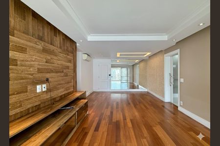 Apartamento para alugar com 160m², 4 quartos e 2 vagasSala