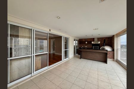 Apartamento para alugar com 160m², 4 quartos e 2 vagasVaranda 