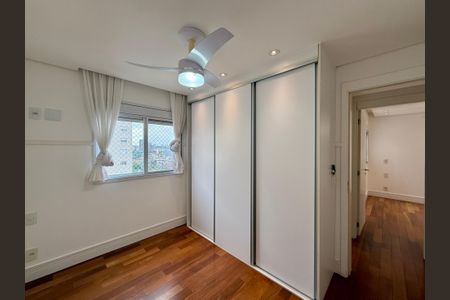 Apartamento para alugar com 160m², 4 quartos e 2 vagasQuarto 3