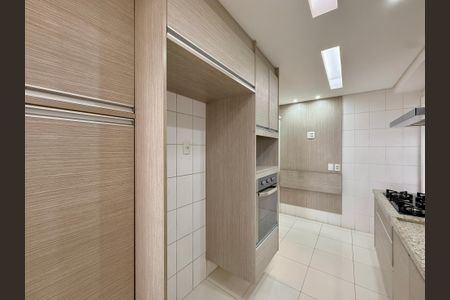 Apartamento para alugar com 160m², 4 quartos e 2 vagasCozinha 