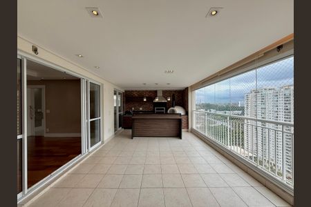 Apartamento para alugar com 160m², 4 quartos e 2 vagasVaranda 