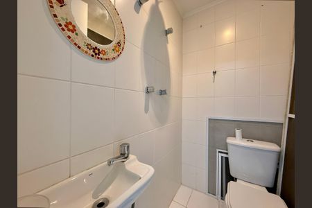 Apartamento para alugar com 160m², 4 quartos e 2 vagasBanheiro de Serviço