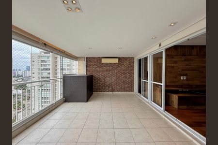 Apartamento para alugar com 160m², 4 quartos e 2 vagasVaranda 