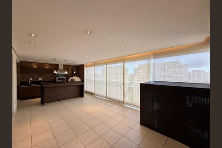 Apartamento para alugar com 160m², 4 quartos e 2 vagasVaranda