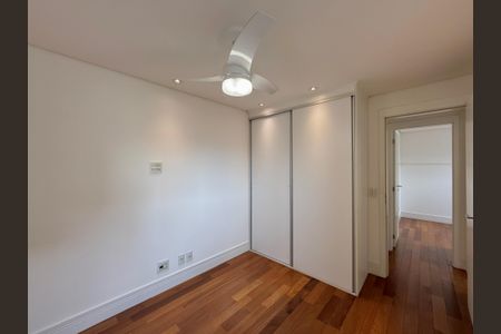 Apartamento para alugar com 160m², 4 quartos e 2 vagasSuíte 2
