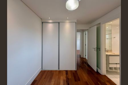 Apartamento para alugar com 160m², 4 quartos e 2 vagasSuíte 2