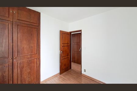 Apartamento à venda com 110m², 3 quartos e 2 vagas Apartamento à venda com 110m², 3 quartos e 2 vagasQuarto 2