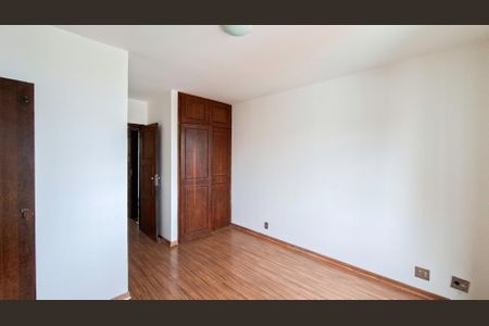 Apartamento à venda com 110m², 3 quartos e 2 vagas Apartamento à venda com 110m², 3 quartos e 2 vagasQuarto