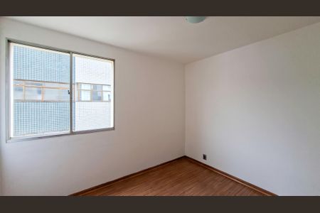 Apartamento à venda com 110m², 3 quartos e 2 vagas Apartamento à venda com 110m², 3 quartos e 2 vagasQuarto 3