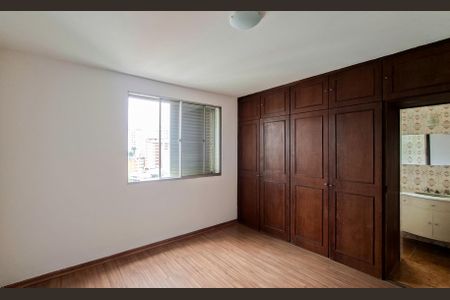 Apartamento à venda com 110m², 3 quartos e 2 vagas Apartamento à venda com 110m², 3 quartos e 2 vagasQuarto