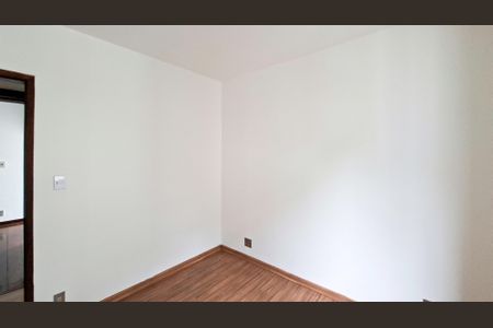 Apartamento à venda com 110m², 3 quartos e 2 vagas Apartamento à venda com 110m², 3 quartos e 2 vagasQuarto 2