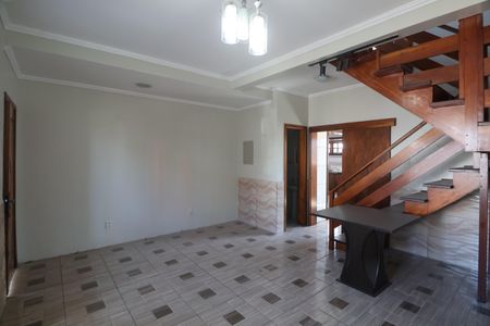 Sala de casa para alugar com 3 quartos, 87m² em Rio Branco, Canoas