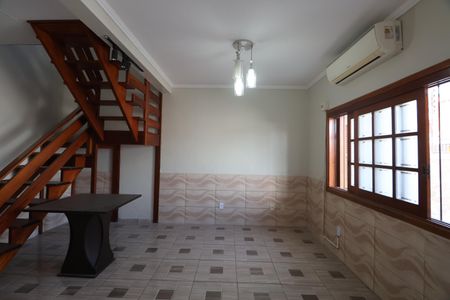 Sala de casa para alugar com 3 quartos, 87m² em Rio Branco, Canoas