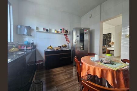 Apartamento para alugar com 97m², 2 quartos e sem vagacozinha