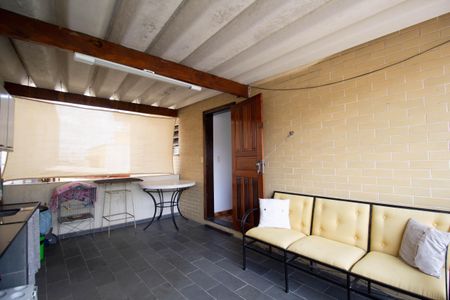 Casa à venda com 160m², 4 quartos e 2 vagasVaranda 