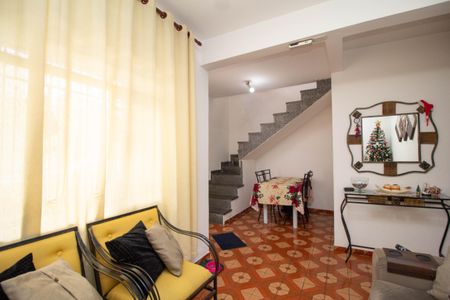 Sala de casa à venda com 4 quartos, 160m² em Vila Bonilha, São Paulo