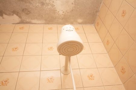 Casa à venda com 160m², 4 quartos e 2 vagasBanheiro da Suíte 2