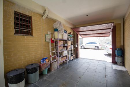 Casa à venda com 160m², 4 quartos e 2 vagasGaragem