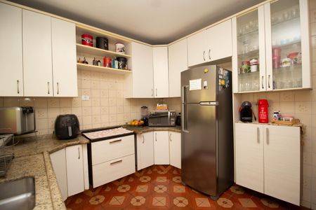 Casa à venda com 160m², 4 quartos e 2 vagasCozinha