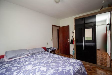 Casa à venda com 160m², 4 quartos e 2 vagasQuarto 2 - Suíte 1