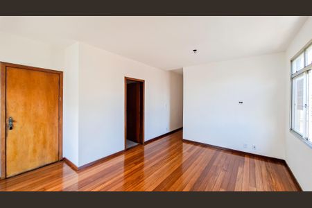 Apartamento à venda com 3 quartos, 90m² em Sagrada Família, Belo Horizonte