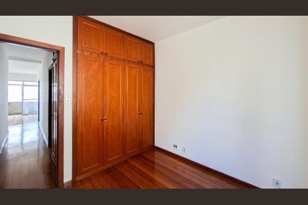 Apartamento à venda com 3 quartos, 90m² em Sagrada Família, Belo Horizonte