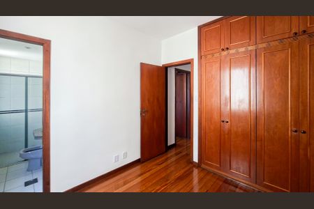 Apartamento à venda com 3 quartos, 90m² em Sagrada Família, Belo Horizonte