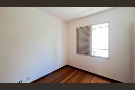 Apartamento à venda com 3 quartos, 90m² em Sagrada Família, Belo Horizonte