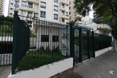 Apartamento para alugar com 58m², 1 quarto e 1 vagaFachada e Portaria