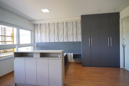 Quarto de kitnet/studio para alugar com 1 quarto, 38m² em Partenon, Porto Alegre