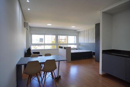 sala de kitnet/studio para alugar com 1 quarto, 38m² em Partenon, Porto Alegre