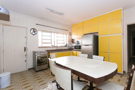 Casa para alugar com 180m², 4 quartos e 2 vagasCozinha