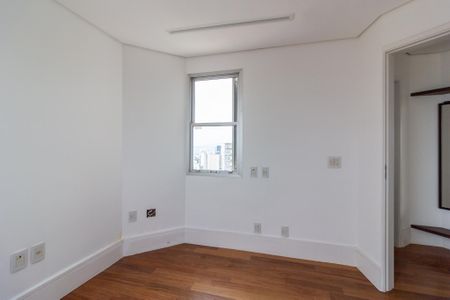 Apartamento para alugar com 110m², 1 quarto e 2 vagas Apartamento para alugar com 110m², 1 quarto e 2 vagasQuarto