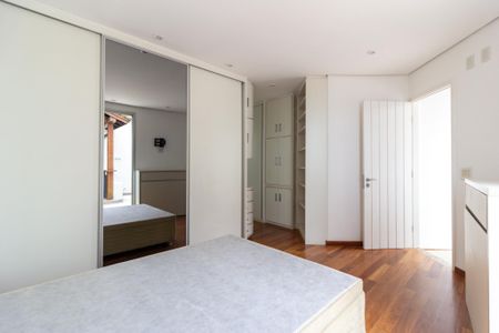 Apartamento para alugar com 110m², 1 quarto e 2 vagas Apartamento para alugar com 110m², 1 quarto e 2 vagasSuíte
