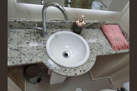 Apartamento à venda com 106m², 3 quartos e 2 vagasBanheiro 4 - Lavabo