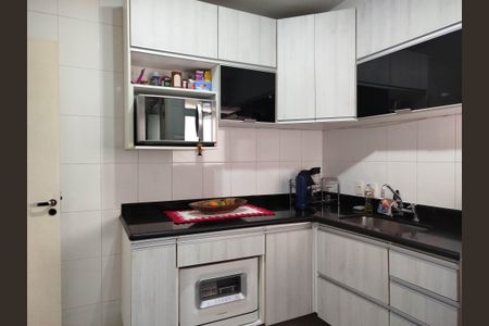 Apartamento à venda com 106m², 3 quartos e 2 vagasCozinha