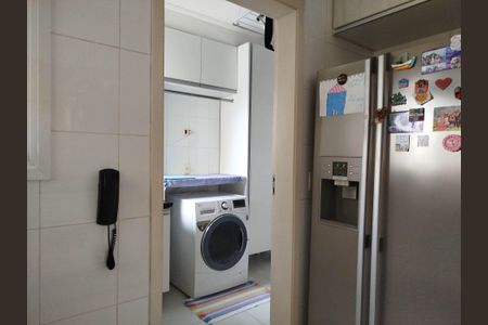 Apartamento à venda com 106m², 3 quartos e 2 vagasCozinha