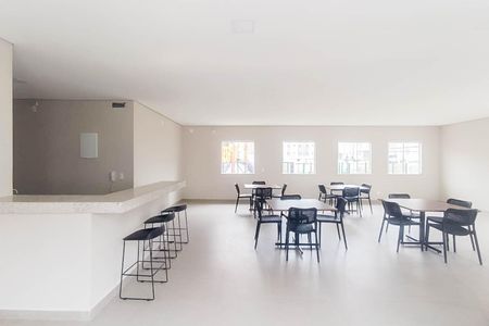 Apartamento para alugar com 44m², 2 quartos e 1 vagaÁrea comum - Salão de festas