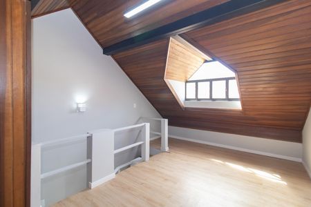 Casa de condomínio à venda com 64m², 3 quartos e 2 vagas Casa de condomínio à venda com 64m², 3 quartos e 2 vagasQuarto 3