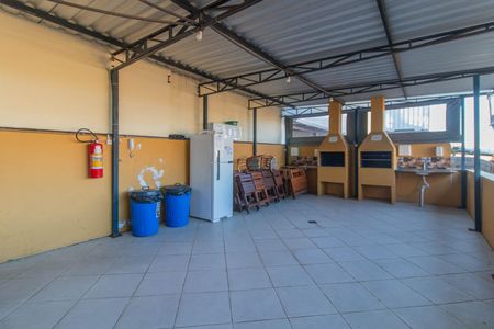 Casa de condomínio à venda com 64m², 3 quartos e 2 vagas Casa de condomínio à venda com 64m², 3 quartos e 2 vagasÁrea comum - Churrasqueira