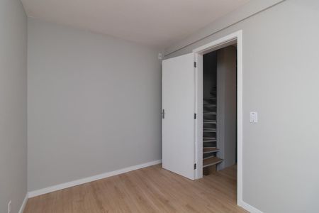 Casa de condomínio à venda com 64m², 3 quartos e 2 vagas Casa de condomínio à venda com 64m², 3 quartos e 2 vagasQuarto 2