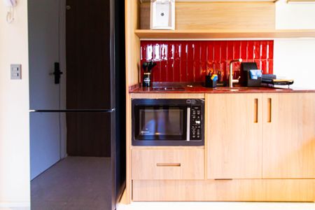 Cozinha de kitnet/studio para alugar com 1 quarto, 25m² em Pompeia, São Paulo