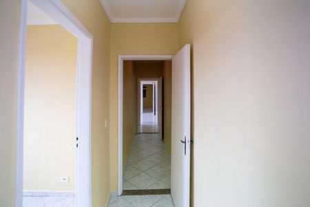 Casa para alugar com 230m², 3 quartos e 2 vagasCorredor