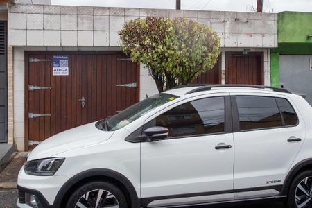 Casa para alugar com 230m², 3 quartos e 2 vagasFachada