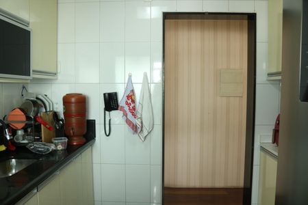 Apartamento à venda com 84m², 3 quartos e 2 vagasCozinha