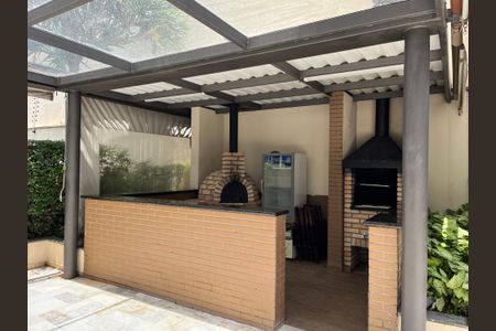 Apartamento à venda com 84m², 3 quartos e 2 vagas Apartamento à venda com 84m², 3 quartos e 2 vagasÁrea comum - Churrasqueira